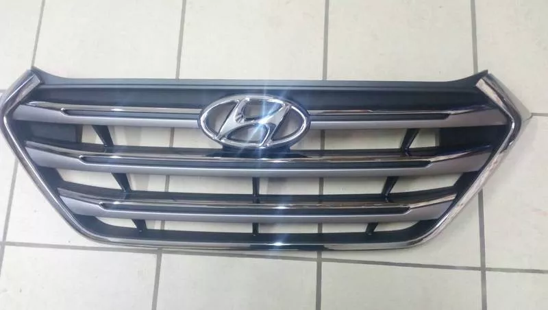 Решетка радиатора Hyundai Tucson 3.