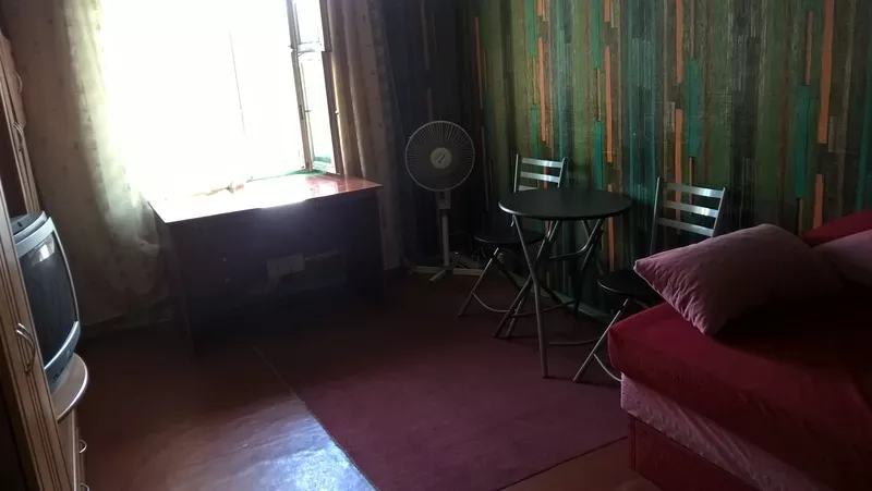 Посуточно,  почасово, Понедельно, 1к маленькая квартира  Троещина wi fi 7