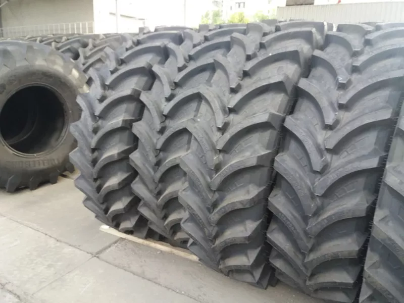 Шины и камеры 710/70R42,  650/75R42,  520/85R42 для трактора и комбайна 