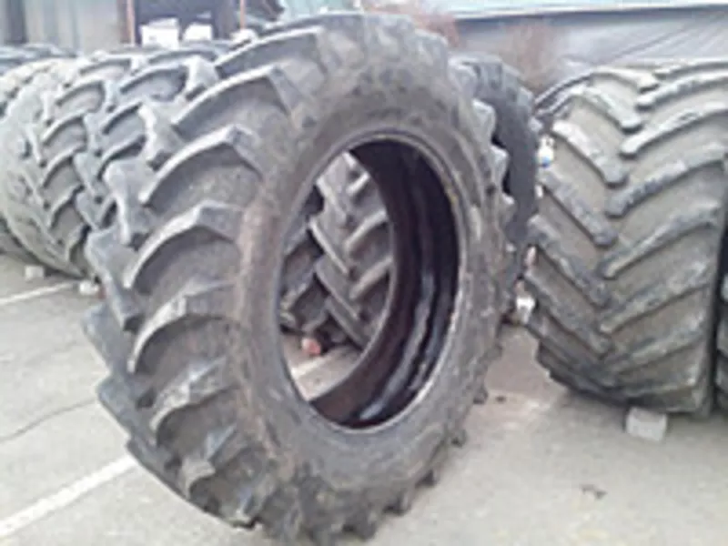 Шины и камеры 710/70R42,  650/75R42,  520/85R42 для трактора и комбайна  2