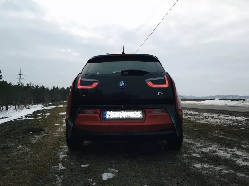 Продам BMW i3 REX 2014 года 2