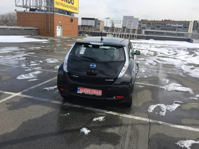 Продам Nissan Leaf в идеальном состоянии 4