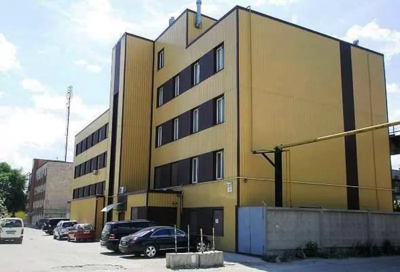 Офисно-производственное здание на Выдубычах в Киеве