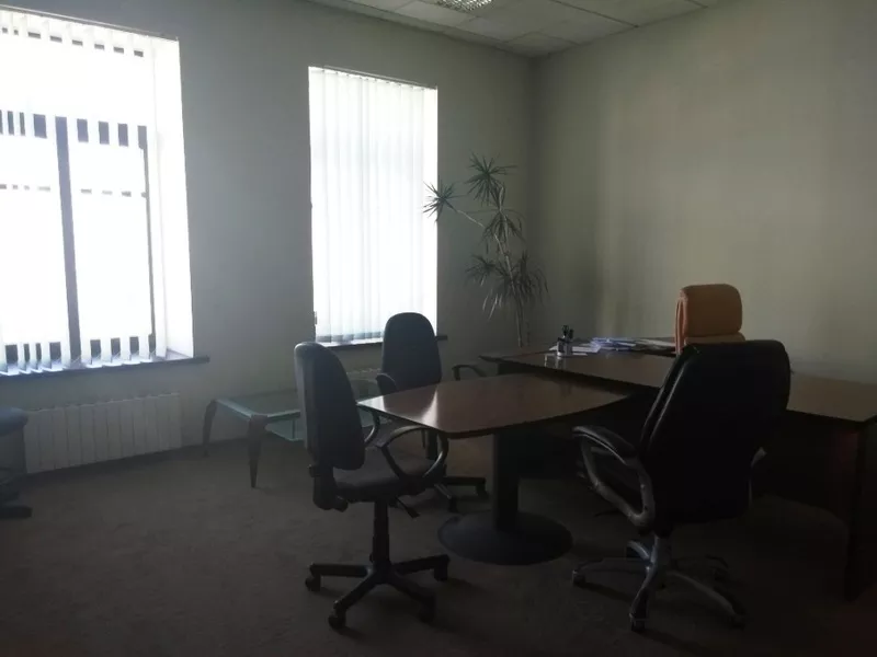Офис в самом центре Киева,  офисное помещение площадью 422 м2.  3