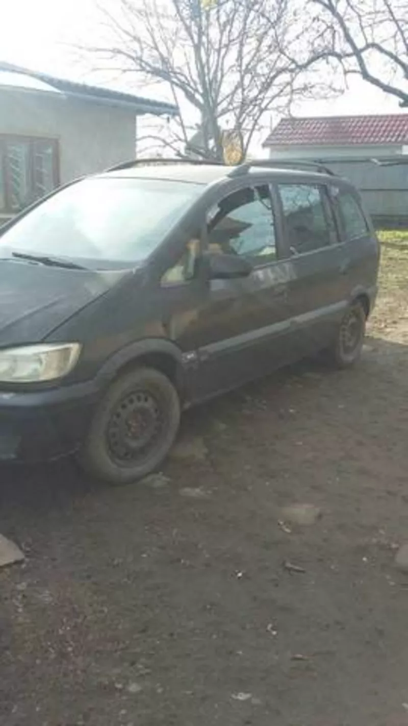 Запчасти б/у OPEL Zafira 3