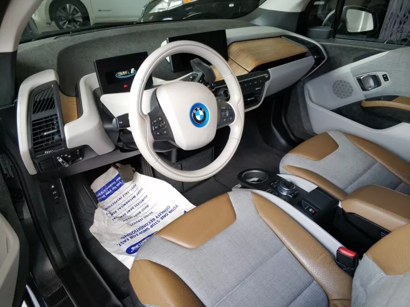 Электрический автомобиль BMW i3 REX GIGA 2014 3