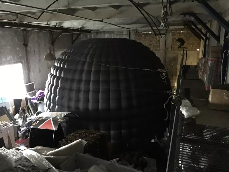 Надувная палатка Иглу Igloo inflatable tent украинского производства 10