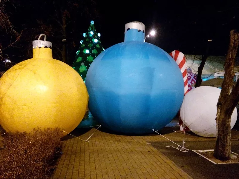 Святковий декор – надувні новорічні декорації українського виробництва 7