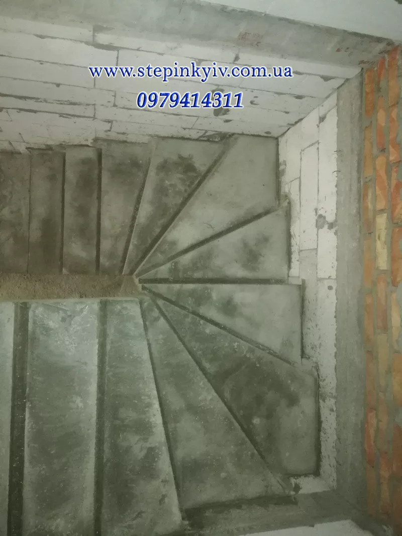 Лестницы из бетона (монолитные) 12