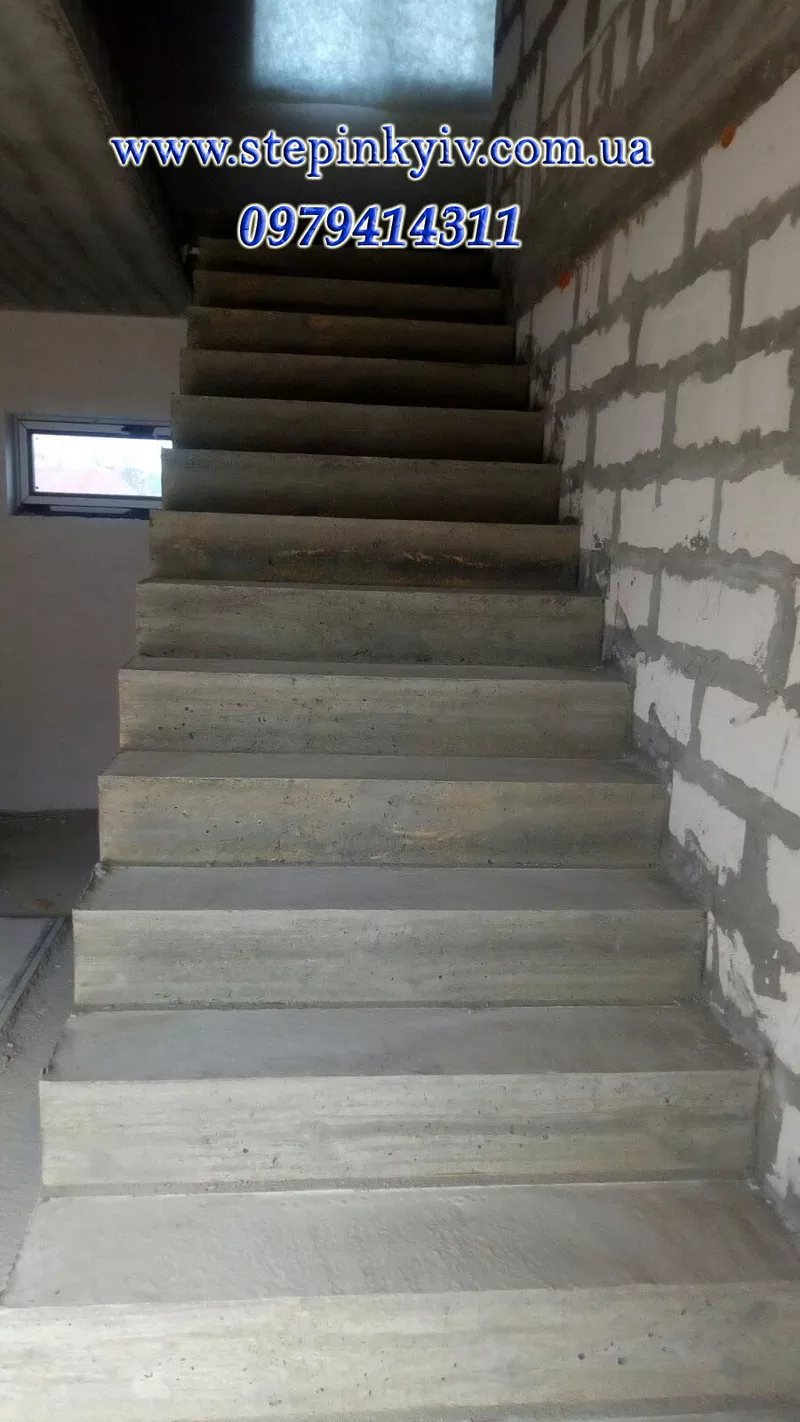 Лестницы из бетона (монолитные) 18