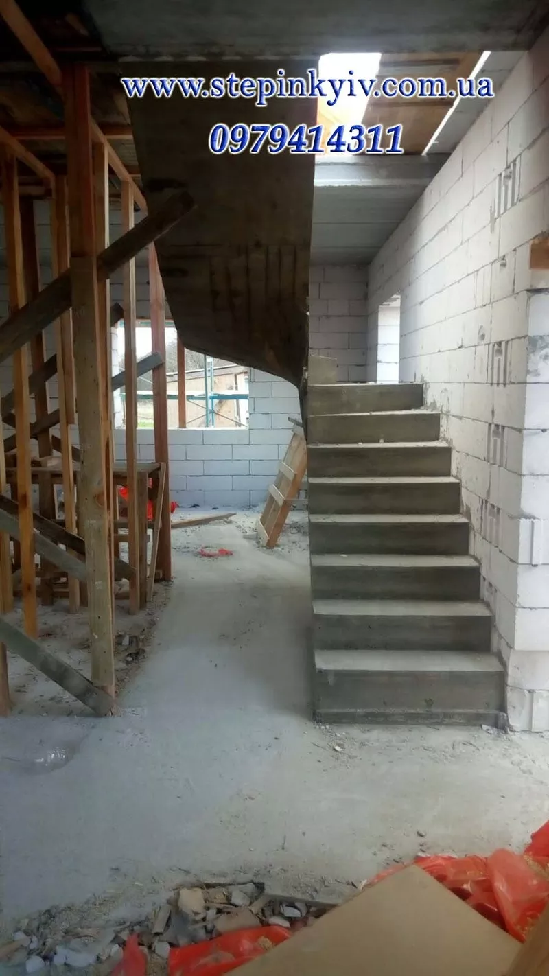 Лестницы из бетона (монолитные) 29