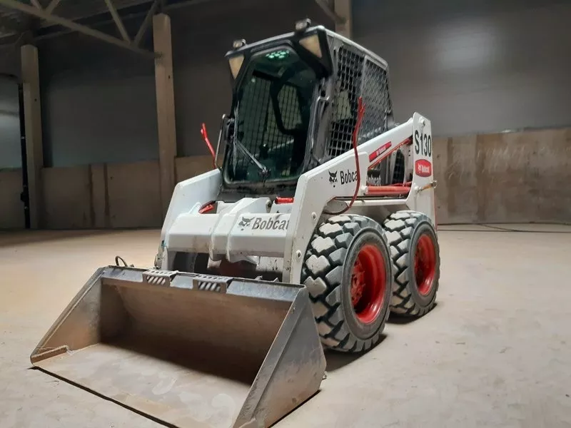 Продам минипогрузчик Bobcat S130 (S450) 6