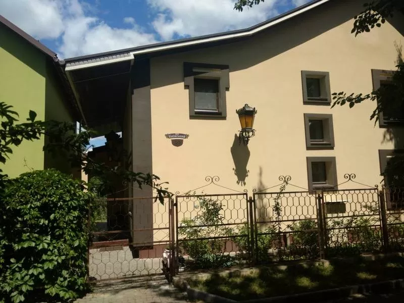 Сдам очень комфортный дом коттедж в г.Славутич 180 км от Киева 2