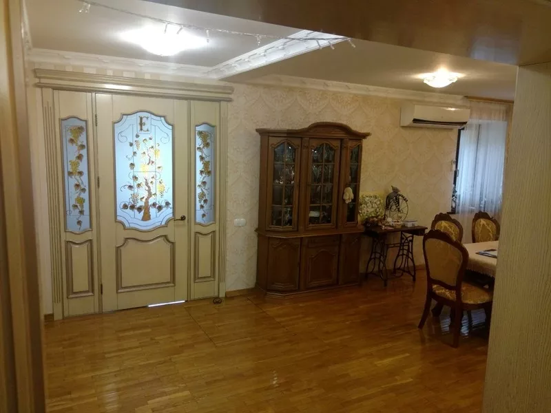 Сдам очень комфортный дом коттедж в г.Славутич 180 км от Киева 10