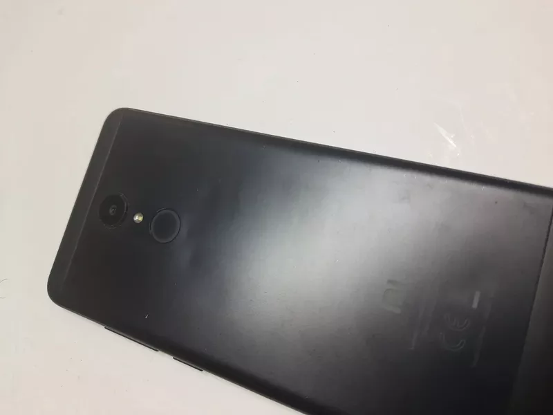 Б/у Xiaomi Redmi 5 2/16 4