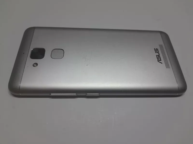 Б/у Asus Zenfone 3 Max ZC553KL 3/32GB 2