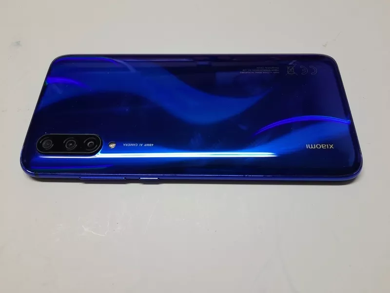 Б/у Xiaomi Mi 9 Lite Aurora Blue 6/64GB 3