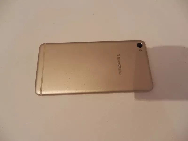 Мобильный телефон Lenovo S90  5