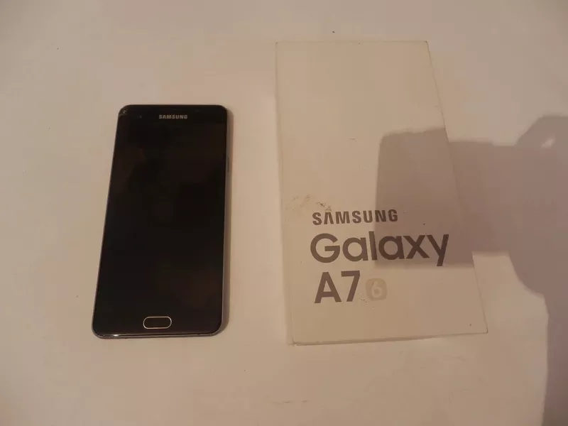 Мобильный телефон Samsung A710 