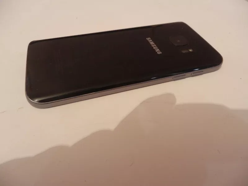 Мобильный телефон Samsung S7 2