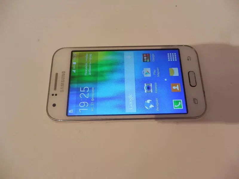 Мобильный телефон Samsung SM-J100H