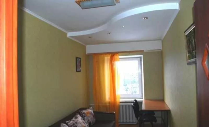 Аренда 2 bedroom квартиры на метро Левобережной.