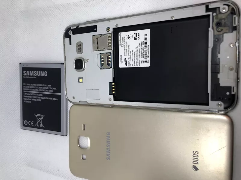 Мобильный телефон Samsung Galaxy J7 J700H Gold 139ВР 2
