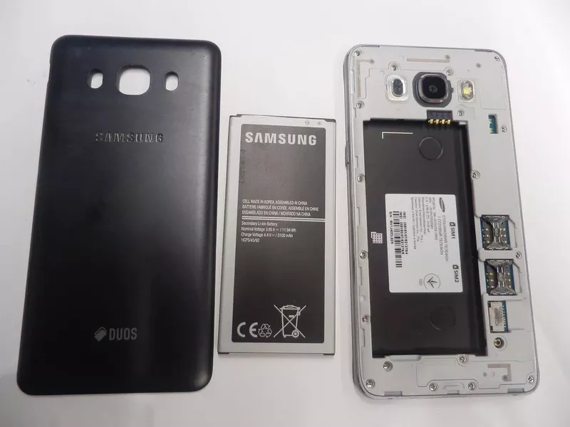 Мобильный телефон Samsung Galaxy J5 2016 Duos SM-J510H 214ВР 2