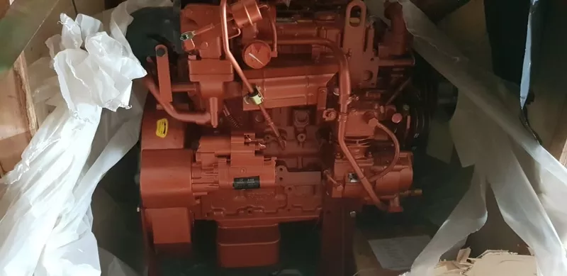Двигателя Yuchai в сборе (Perkins 1004,  JCB 3cx,  Manitou 634,  734 Case 2