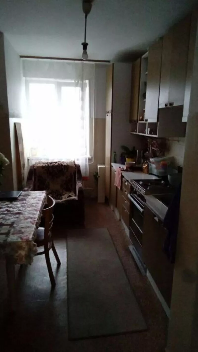 Сдам 2-комнатную квартиру возле метро Лукьяновская ул. Ильенко  4