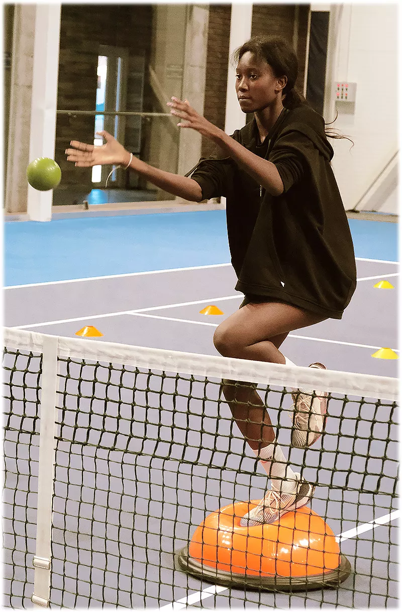 Marina Tennis Club - лучший клуб для занятий теннисом в Киеве. 2
