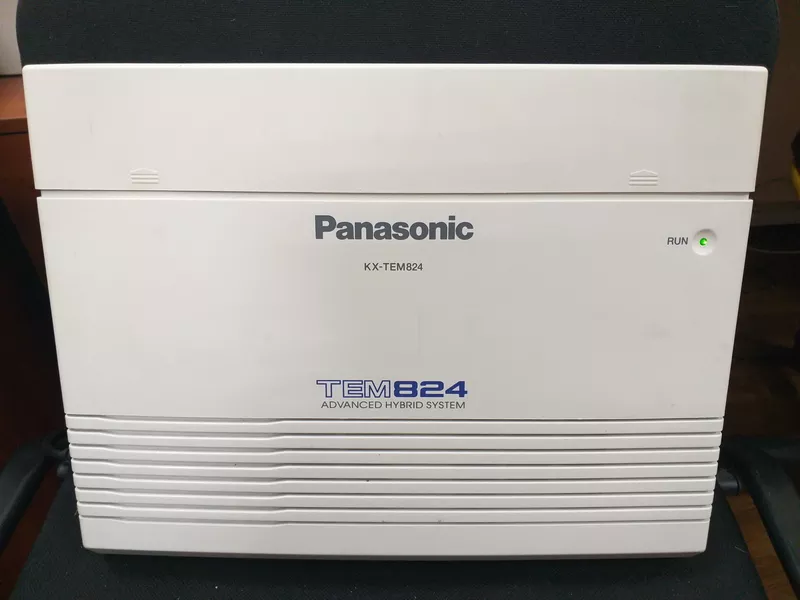 Panasonic KX-TEM824UA,  аналогова АТС,  конфігурація: 8 зовнішніх /24 внутрішніх портів 2