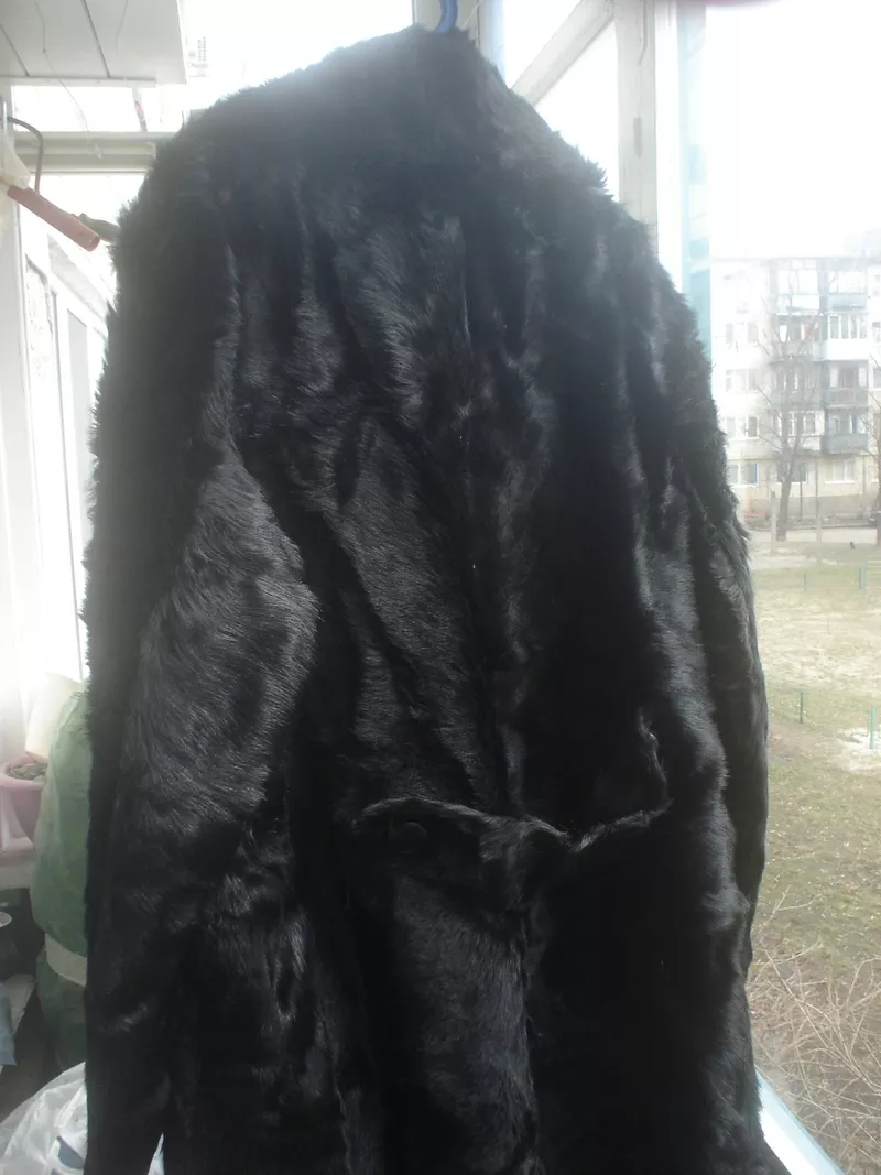 Шуба мужская черная из натурального меха ламы. 3