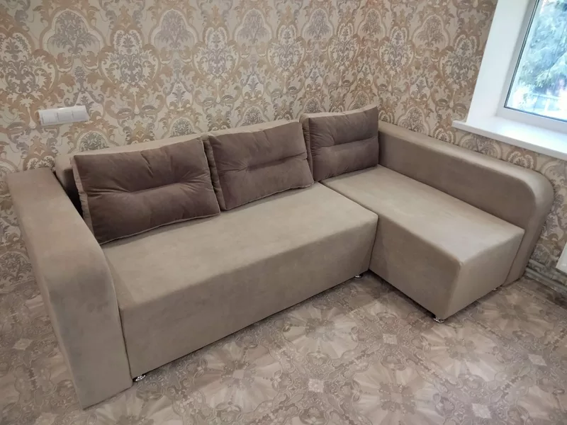Кутовий диван 