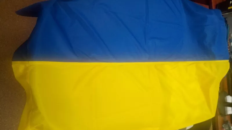 АКЦИЯ      прапор Украина флажка  СШИВНЫЕ  флажная ткань  с двухсторон