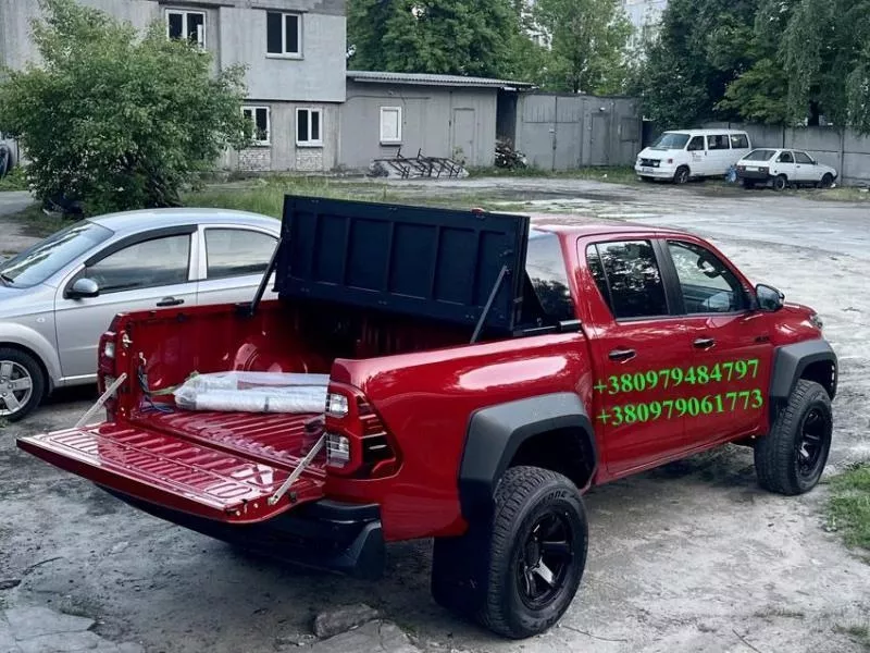 Силова кришка кузова пікапа Toyota Hilux GR Sport – максимальний захис 3