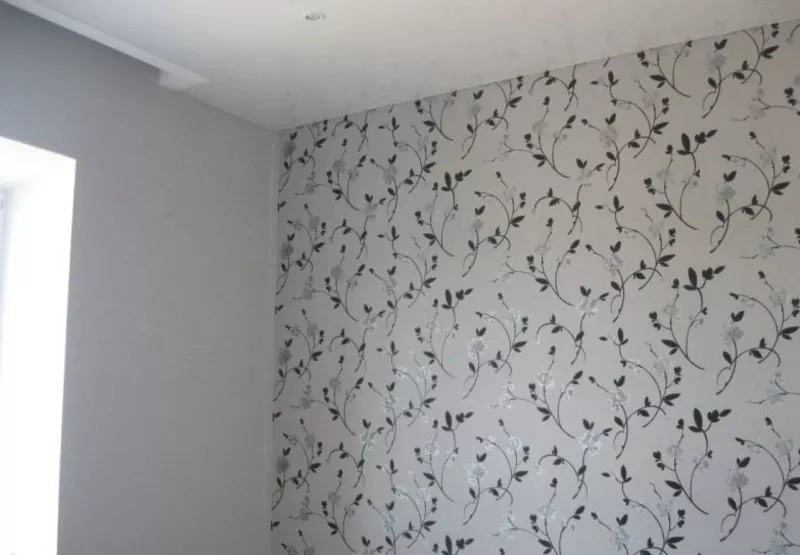 Поклейка обоев Киев Шпаклевка