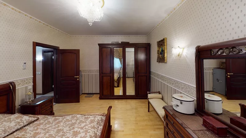 Київ,  продаж 3к квартири 95м2 на Подоле,  вул. Введенська 5 8