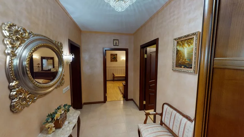 Київ,  продаж 3к квартири 95м2 на Подоле,  вул. Введенська 5 2