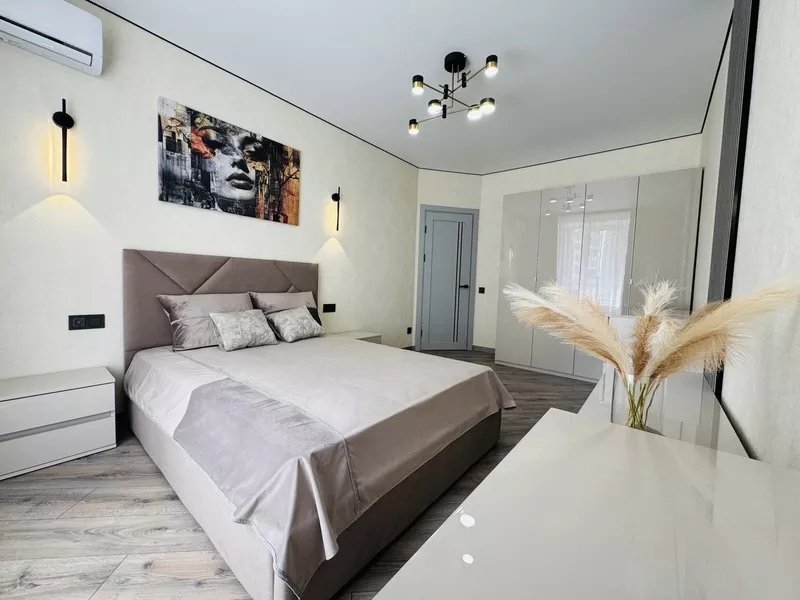 БЕЗ КОМІСІЇ ! Стильна та світла квартира з СУЧАСНИМ ремонтом !!!! 8