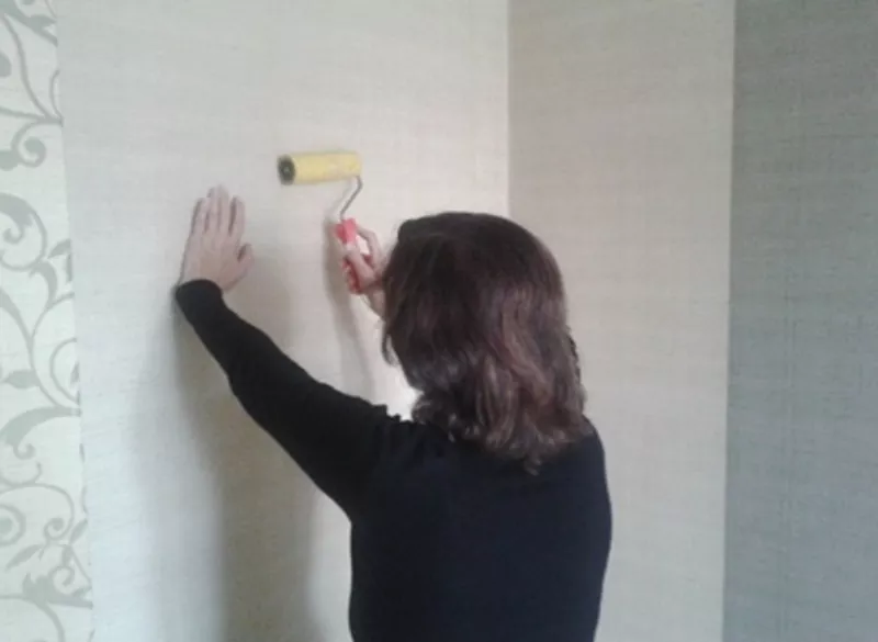 Поклейка шпалер Теремки Голосіїв Борщагівка 