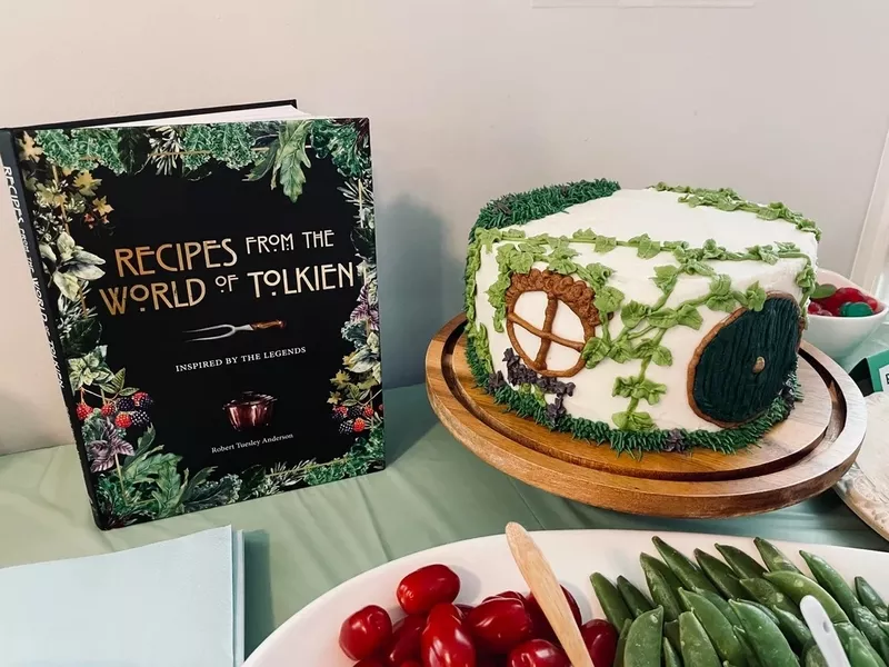 Кулинарная книга рецептов Вселенной Средиземья Толкиена