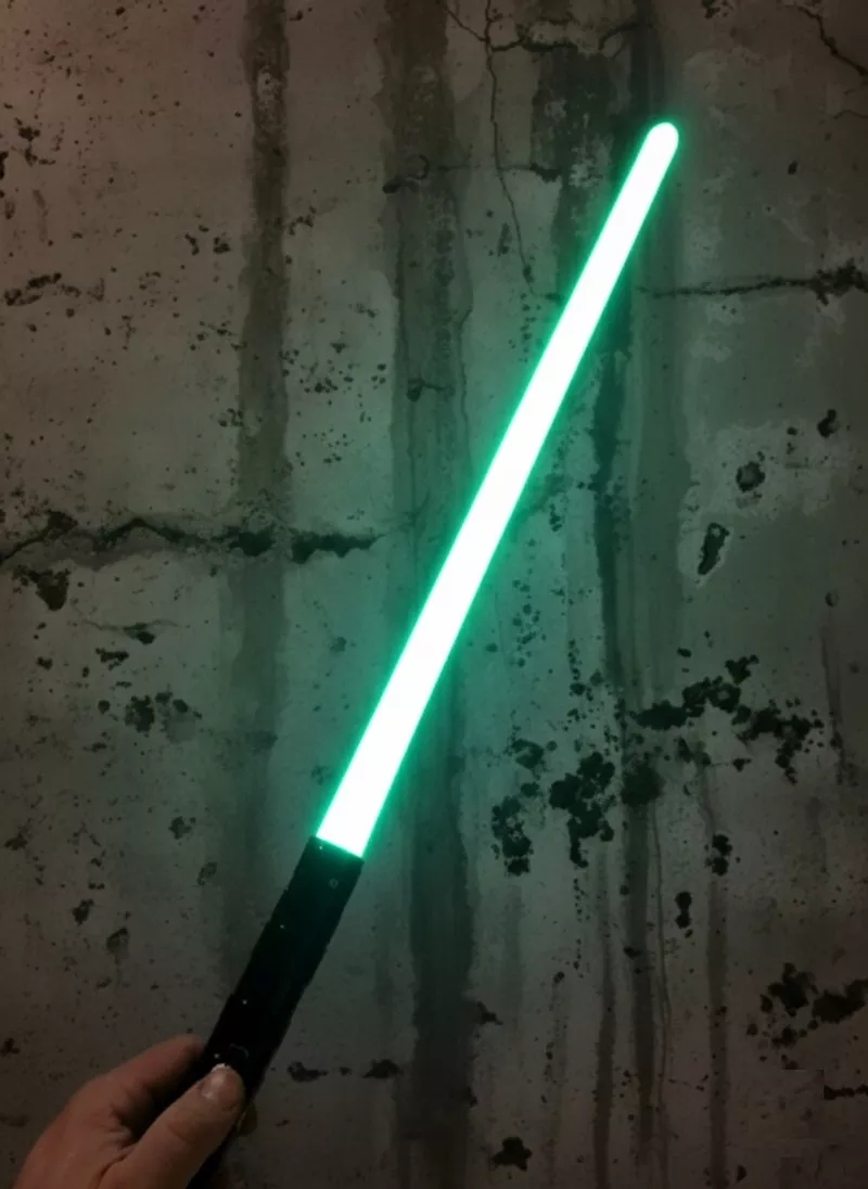 Световой меч джедая — легенда из далёкой-далёкой галактики теперь у вас дома 4