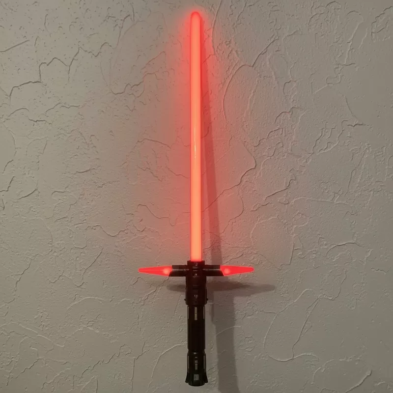 Световой меч Кайло Рена из Звездных войн — Эксклюзивный Disney 2