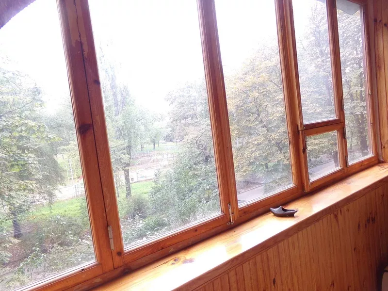 Посуточно. Киев. ул. Плеханова 4, .Метро Левобережная пешком 5 минут 3