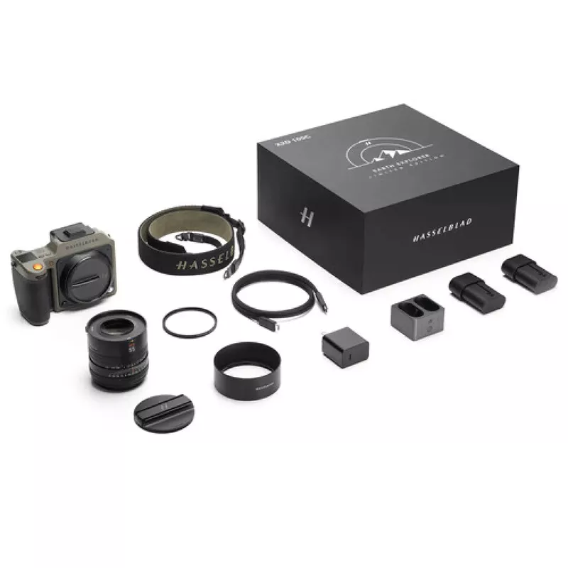Hasselblad X2d 100c Earth Explorer Limited Edition Kit 2