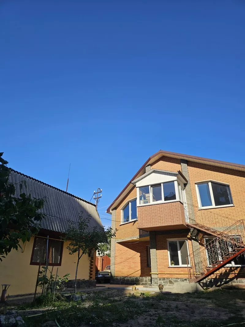 Продаж 2 поверхового будинку смт Коцюбинське 2