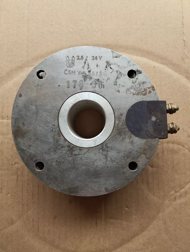 Муфта електромагнітна CSN 02-6573
