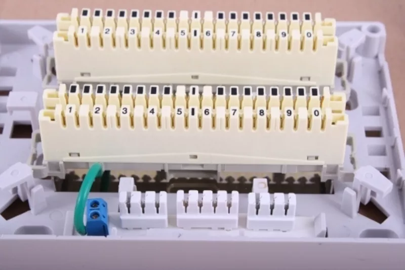 Пасивне мережеве обладнання: кабелі, патч-панелі, шафи, стійки та комп 7