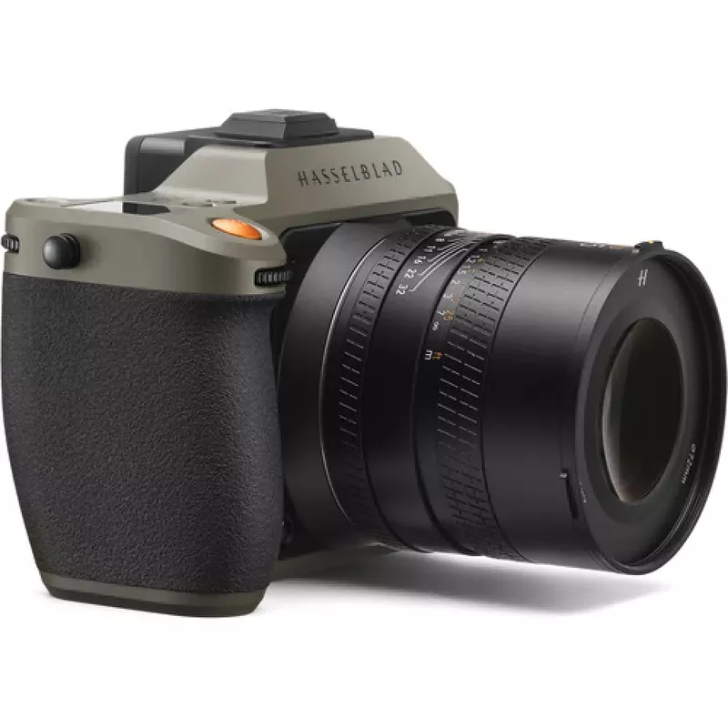 Hasselblad X2d 100c Earth Explorer Limited Edition Kit 3